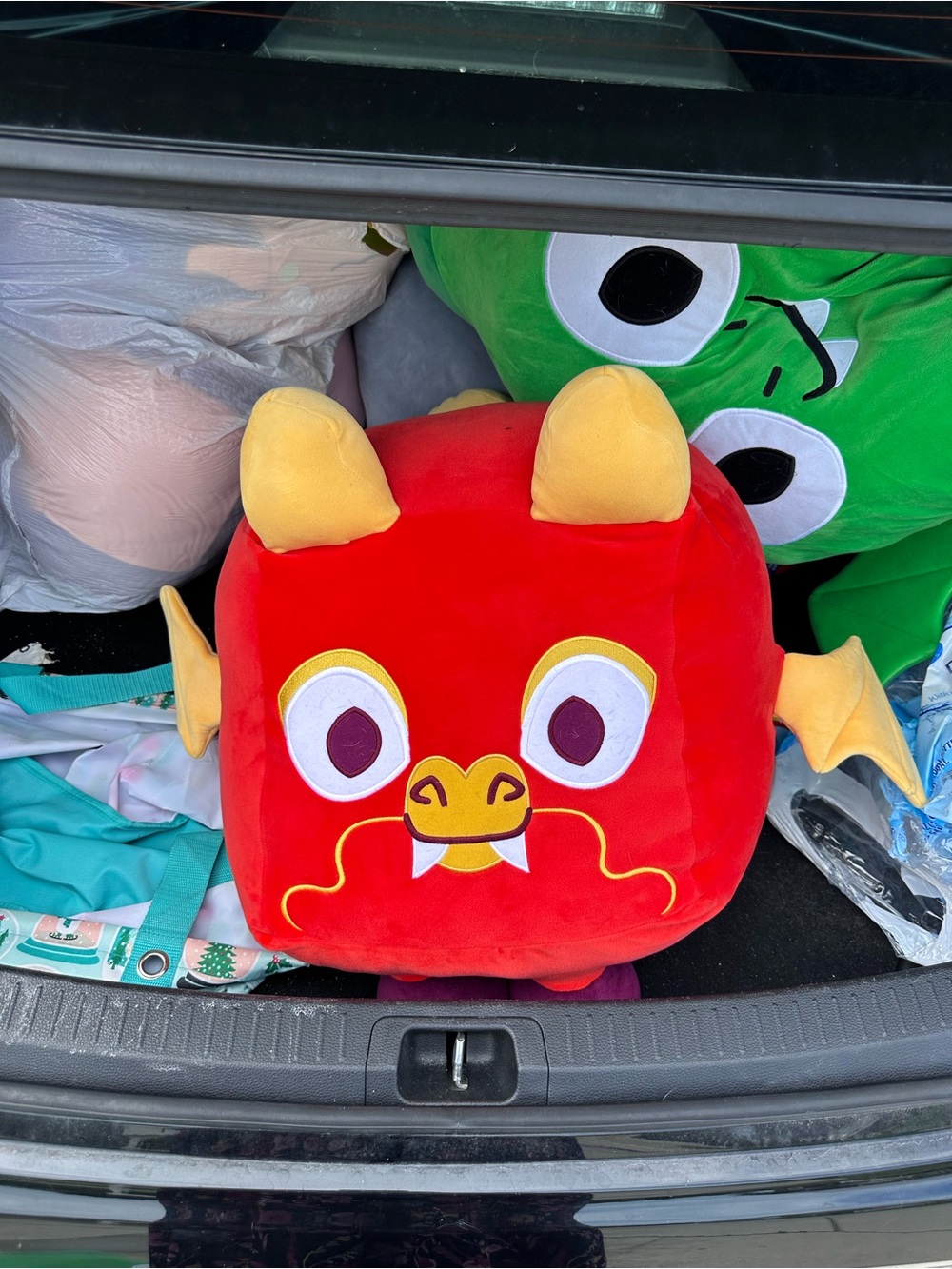 Very Rare Titanic dragon Samurai pet simulator plush